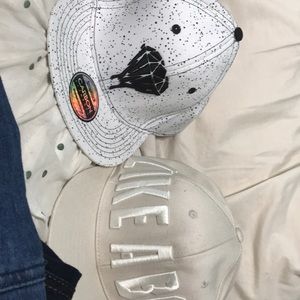 Two Carbon Elements hats.